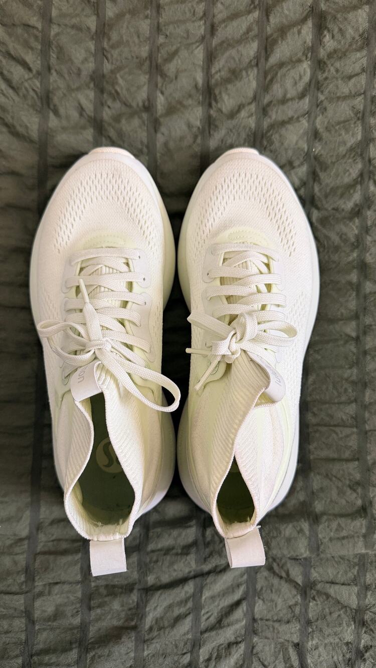 Lululemon Chargefeel Workout Mid Elixir Alpine Green Running Shoes